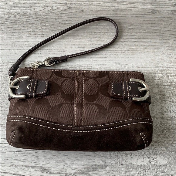 Coach Handbags - Coach Wristlet